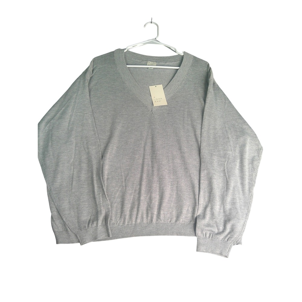 A New Day Womens V-Neck Sweater Gray Long Sleeve XL Heather Knit NWT Lightweight